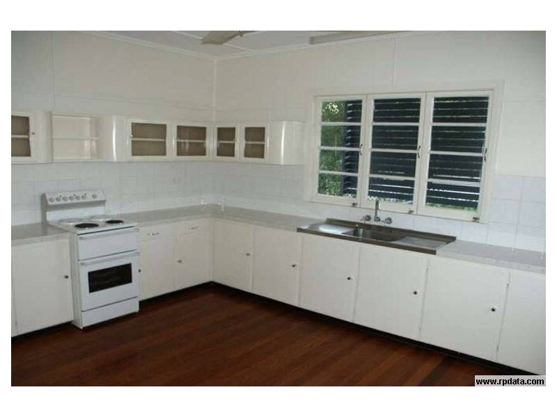 41 Carter Rd, Nambour QLD 4560