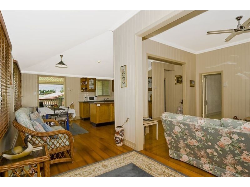 119 Nambour Mapleton Rd, Nambour QLD 4560
