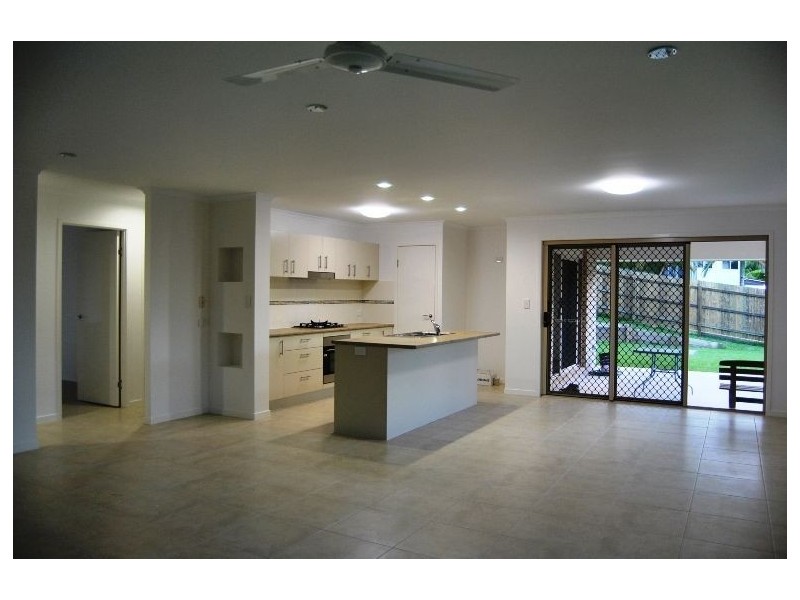 22 Westview Cres, Nambour QLD 4560