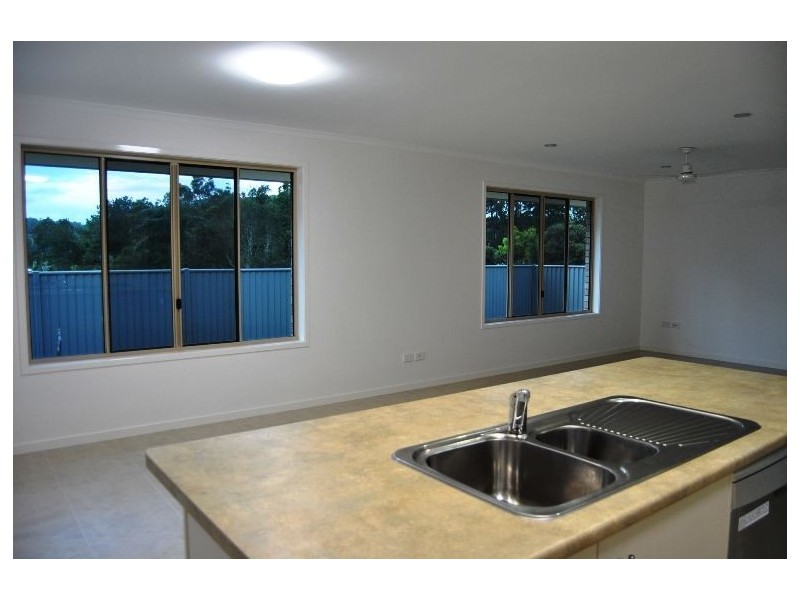 22 Westview Cres, Nambour QLD 4560