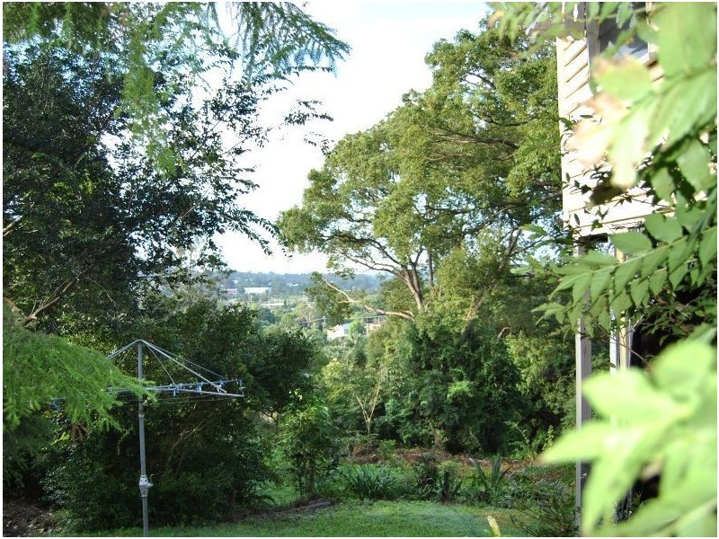 63 Blackall Terrace, Nambour QLD 4560