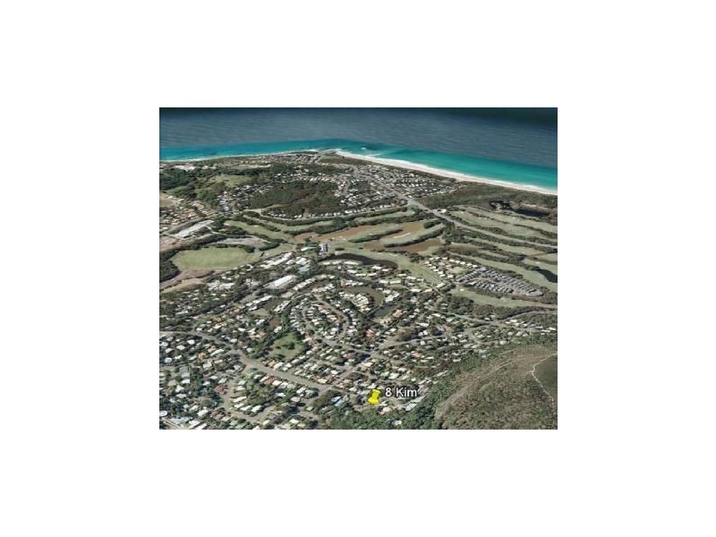 8 Kim Close, Mount Coolum QLD 4573