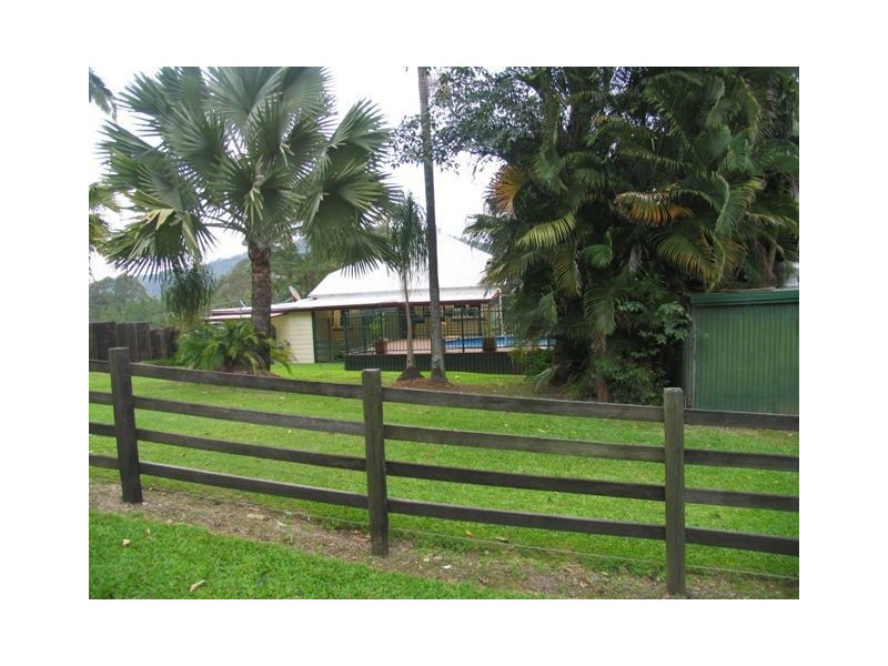 5 Colemans Road, Yandina QLD 4561