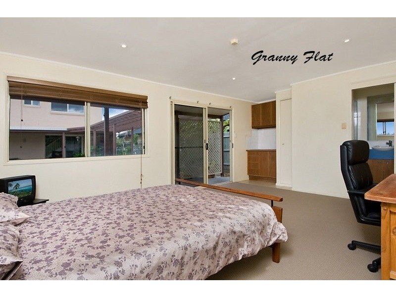 74 Statesman Circuit, Sippy Downs QLD 4556