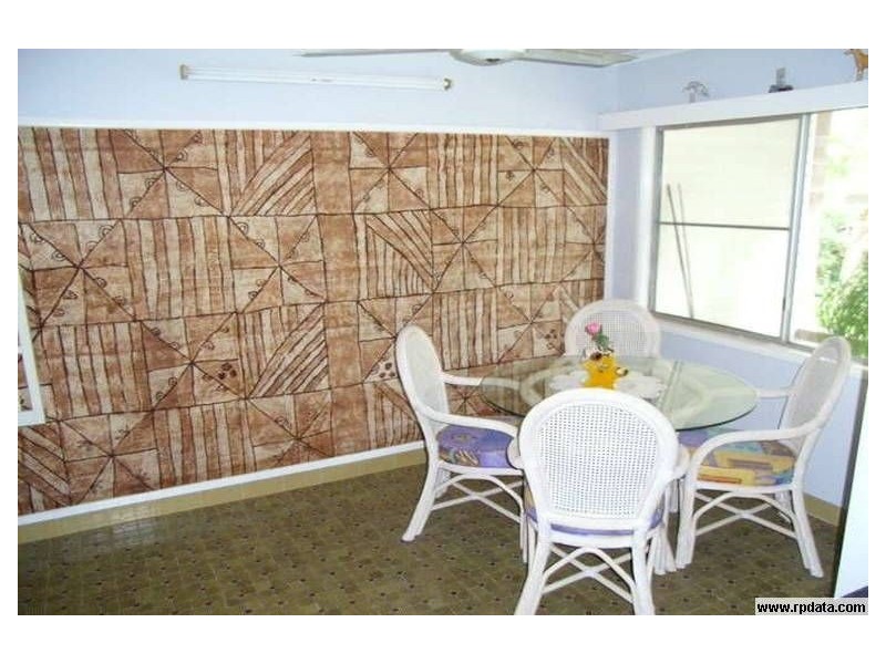 10 Aspland st, Nambour QLD 4560