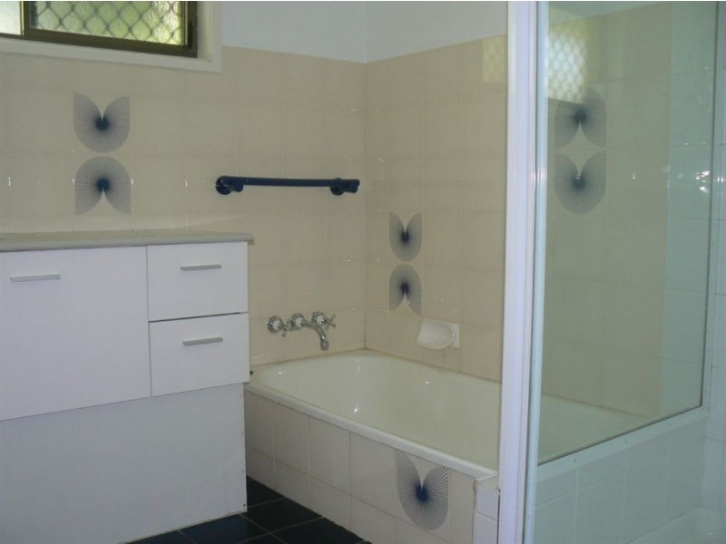 7 Lawson Close, Nambour QLD 4560