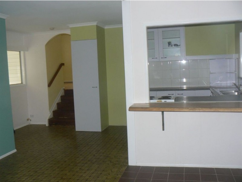 10 Aspland St, Nambour QLD 4560