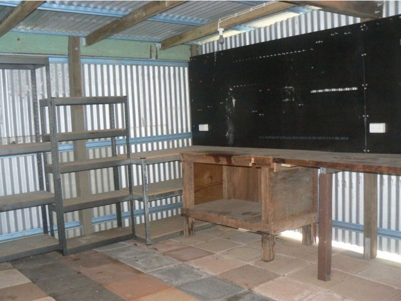 10 Aspland St, Nambour QLD 4560