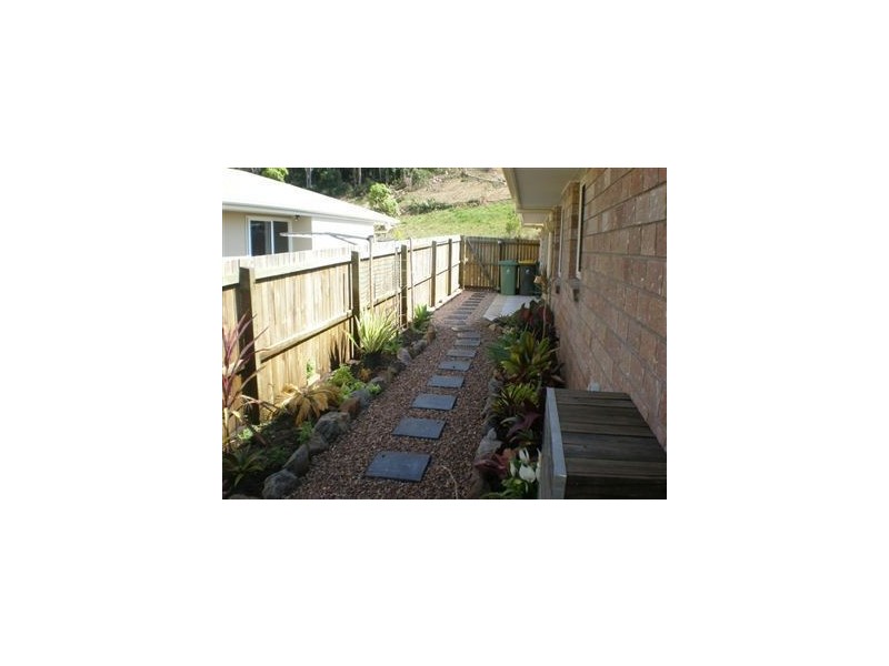 15 Tuckers Creek Rd, Nambour QLD 4560