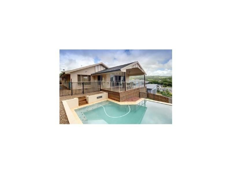 18 Warabi Place, Nambour QLD 4560