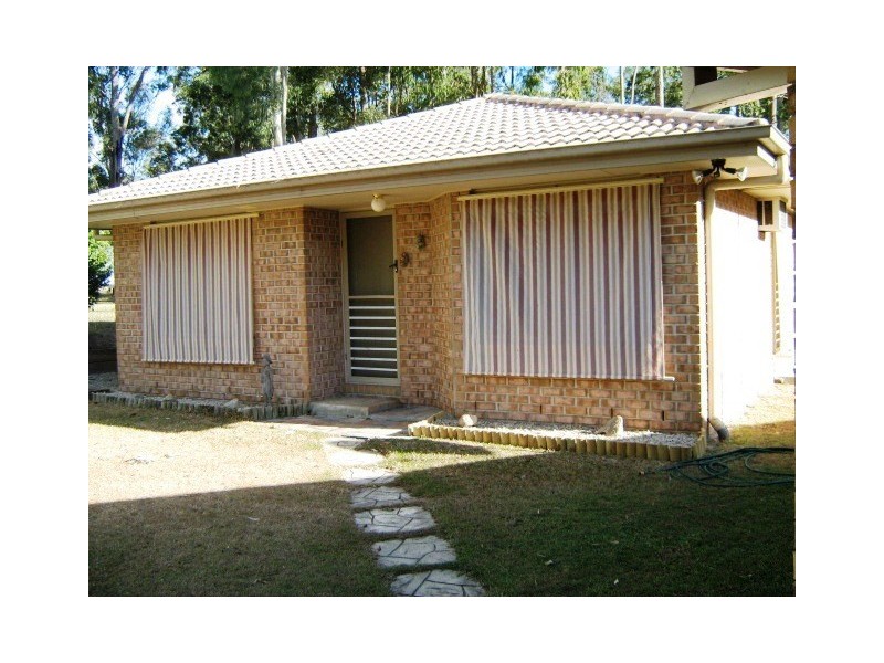 34 Madison Court, Munruben QLD 4125