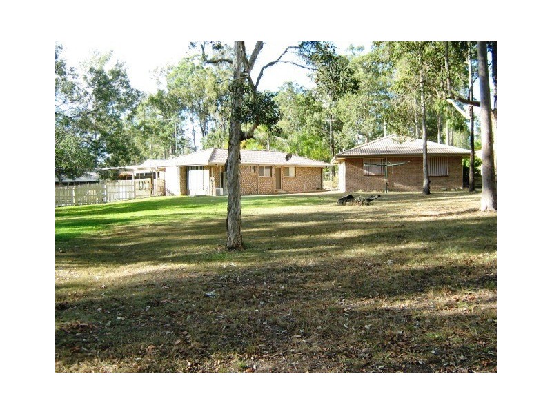 34 Madison Court, Munruben QLD 4125