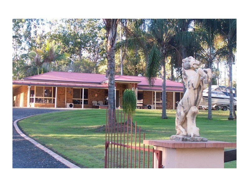 39 Jindabyne Court, Greenbank QLD 4124