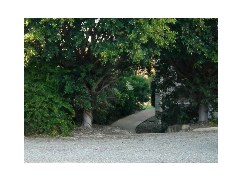 1 Horseshoe Crescent, New Beith QLD 4124