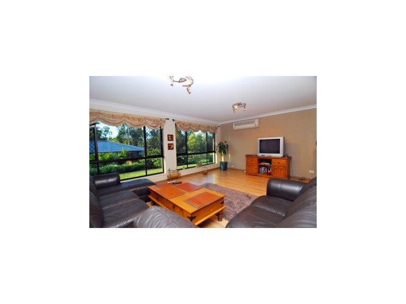 233 Equestrian Drive, New Beith QLD 4124