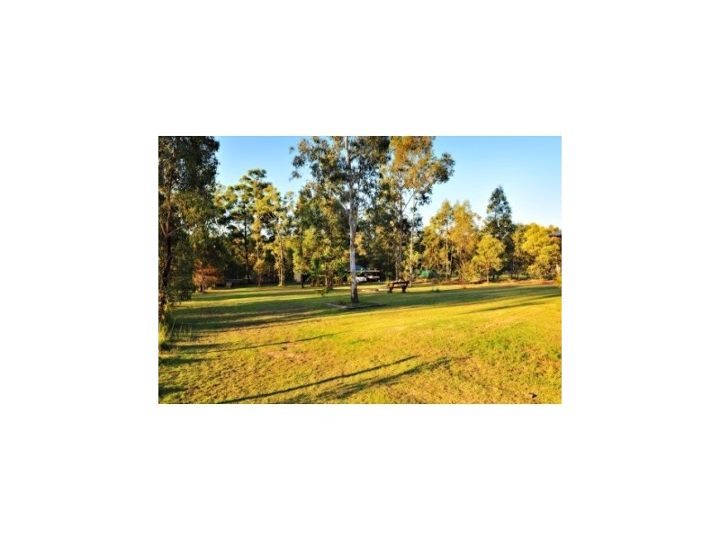 233 Equestrian Drive, New Beith QLD 4124