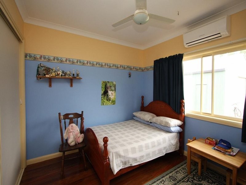 47 Thylungra Rd, Park Ridge South QLD 4125