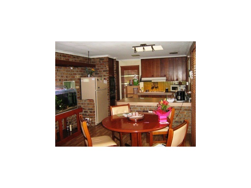 570 Middle Road, Greenbank QLD 4124