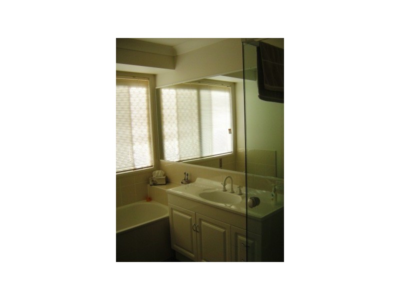 16-18 Quartz Close, New Beith QLD 4124