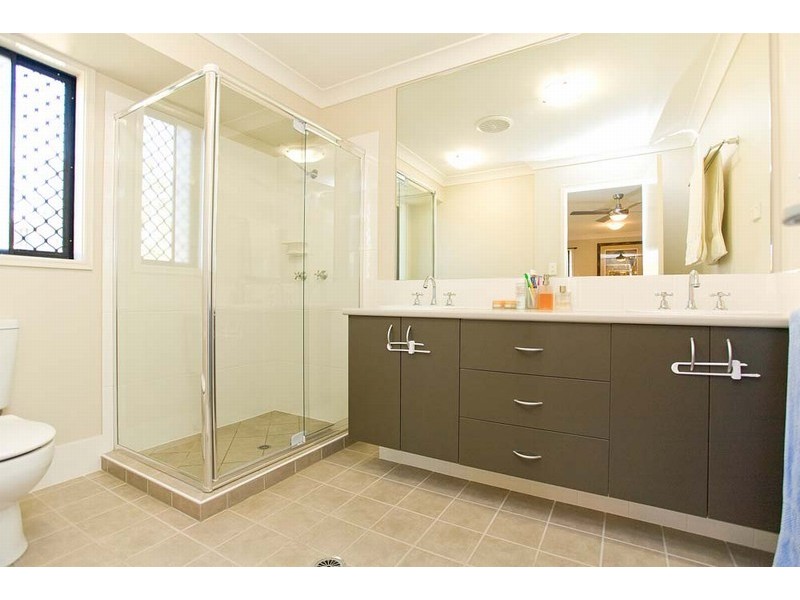 31-37 Blue Crane Court, New Beith QLD 4124