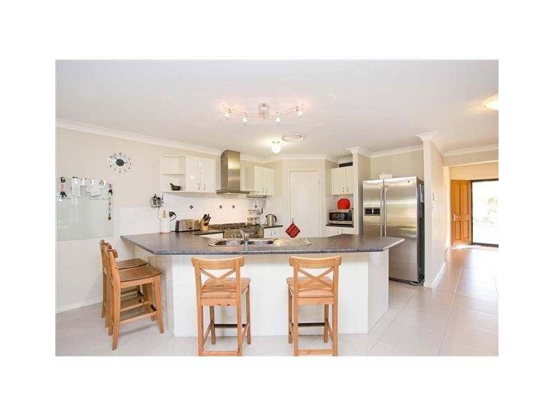 31-37 Blue Crane Court, New Beith QLD 4124