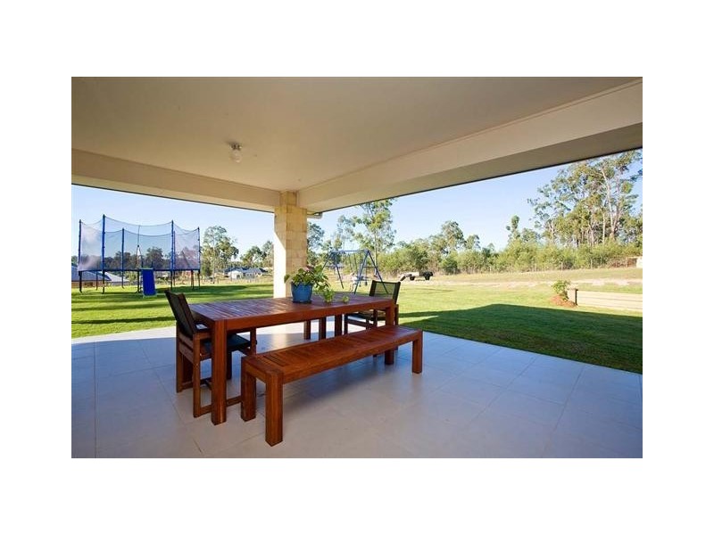 31-37 Blue Crane Court, New Beith QLD 4124