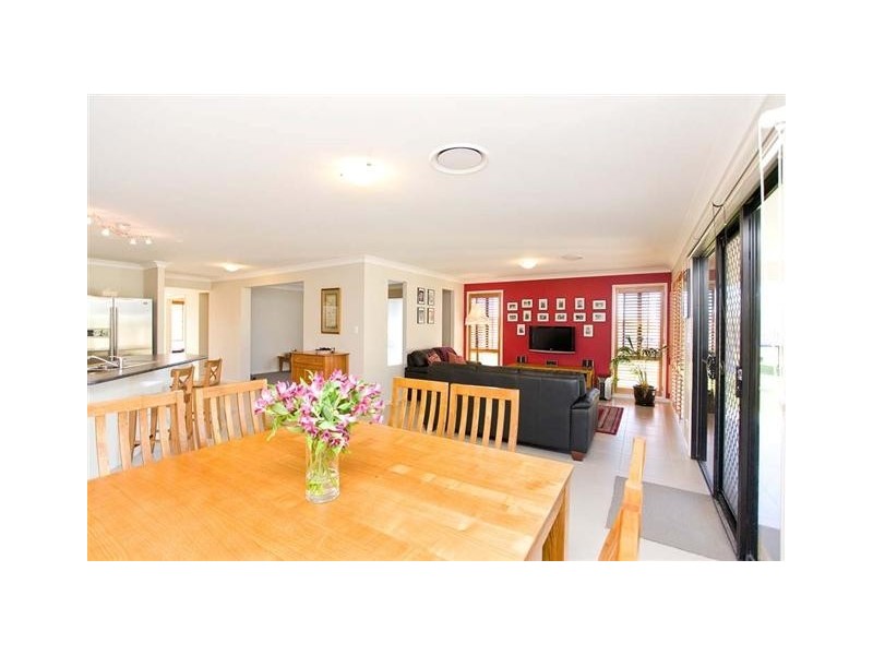 31-37 Blue Crane Court, New Beith QLD 4124