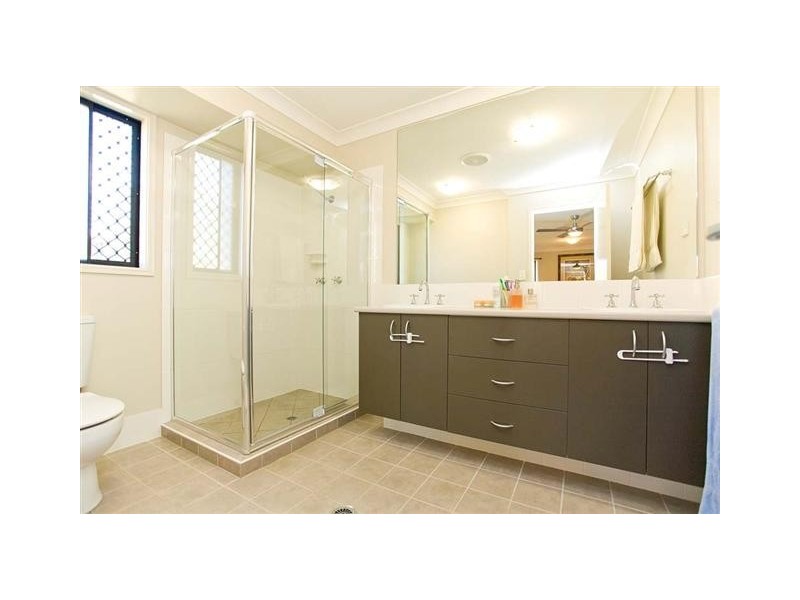 31-37 Blue Crane Court, New Beith QLD 4124