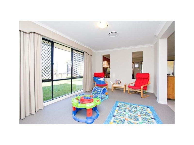 31-37 Blue Crane Court, New Beith QLD 4124