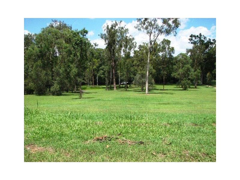 111 Olson Road, North Maclean QLD 4280