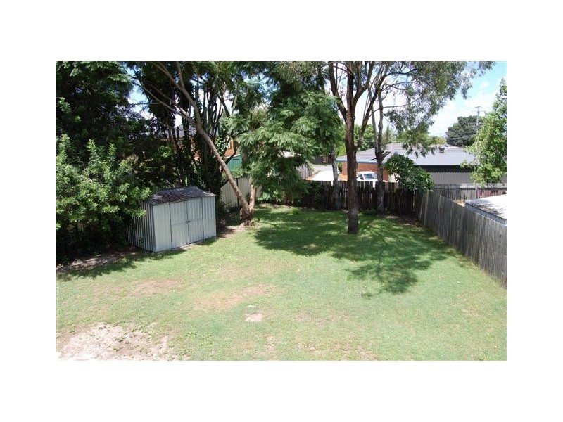 216 Middle Road, Boronia Heights QLD 4124