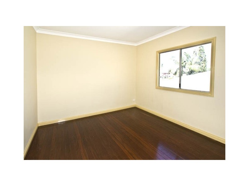 649 Oxley Avenue, Scarborough QLD 4020