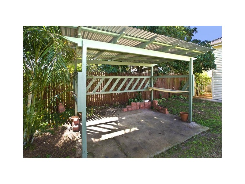 649 Oxley Avenue, Scarborough QLD 4020