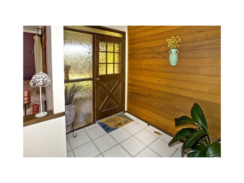 6 Vista Court, Scarborough QLD 4020