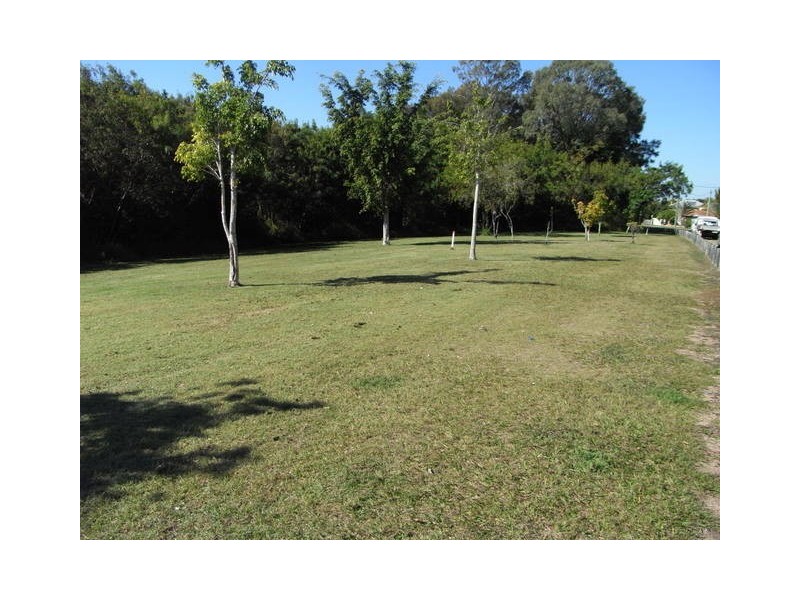 181 Esplanade South, Deception Bay QLD 4508