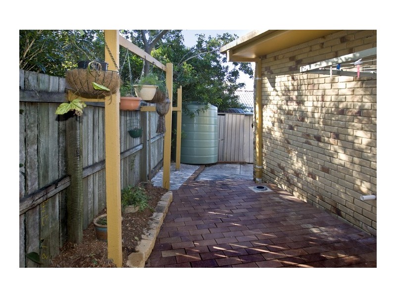 1 Bermuda Avenue, Deception Bay QLD 4508