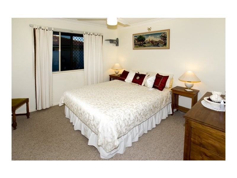 16 Walsh Street, Redcliffe QLD 4020