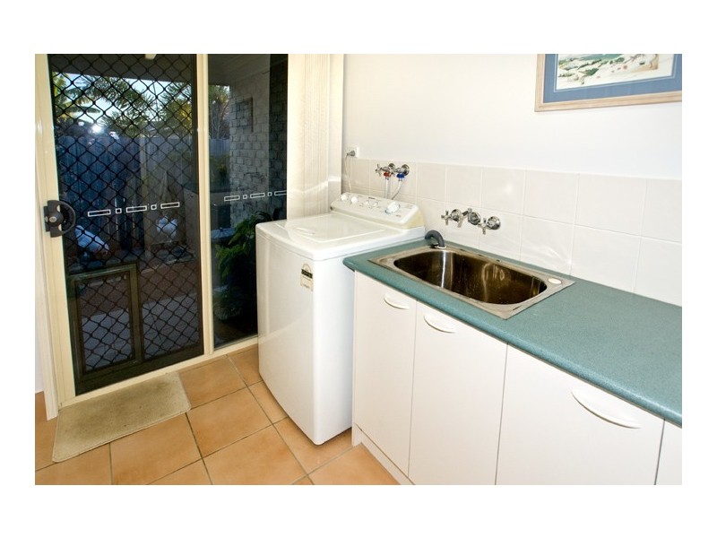 16 Walsh Street, Redcliffe QLD 4020