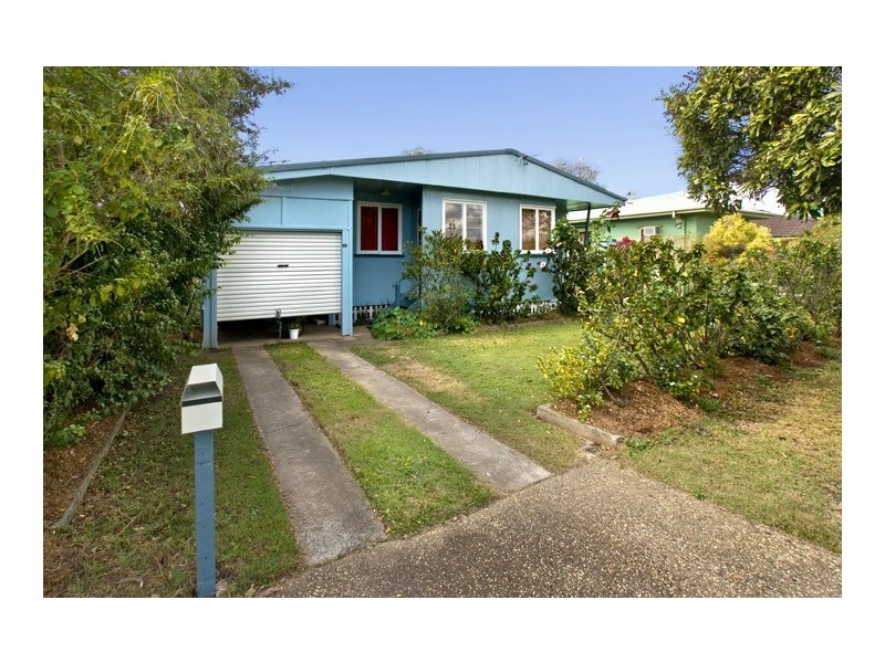 33 Enoch Street, Clontarf QLD 4019