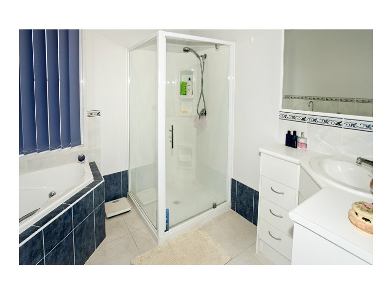 3 Baybreeze Close, Deception Bay QLD 4508