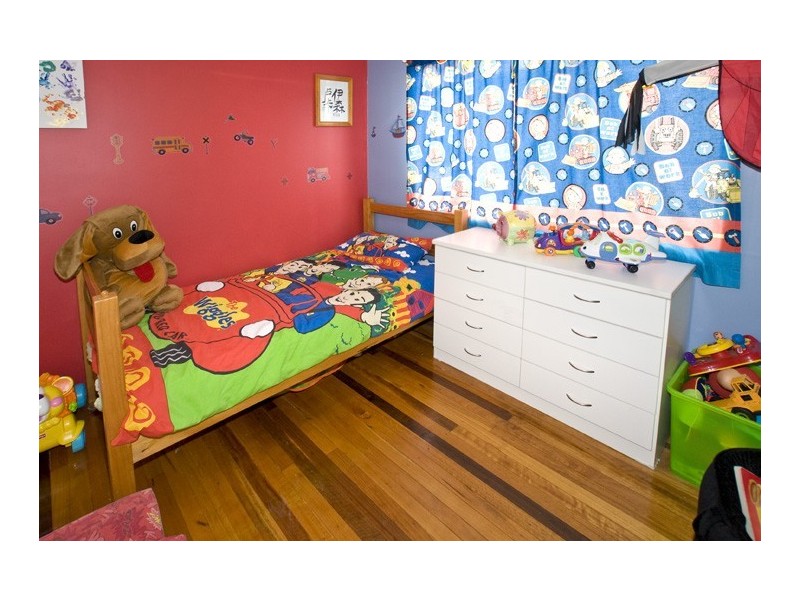 5 Grace Street, Scarborough QLD 4020