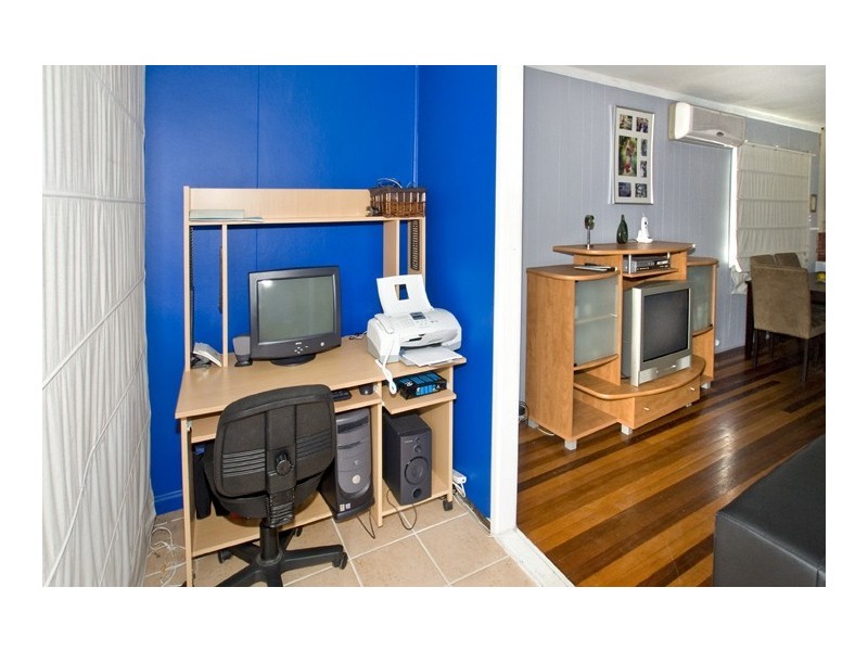 5 Grace Street, Scarborough QLD 4020