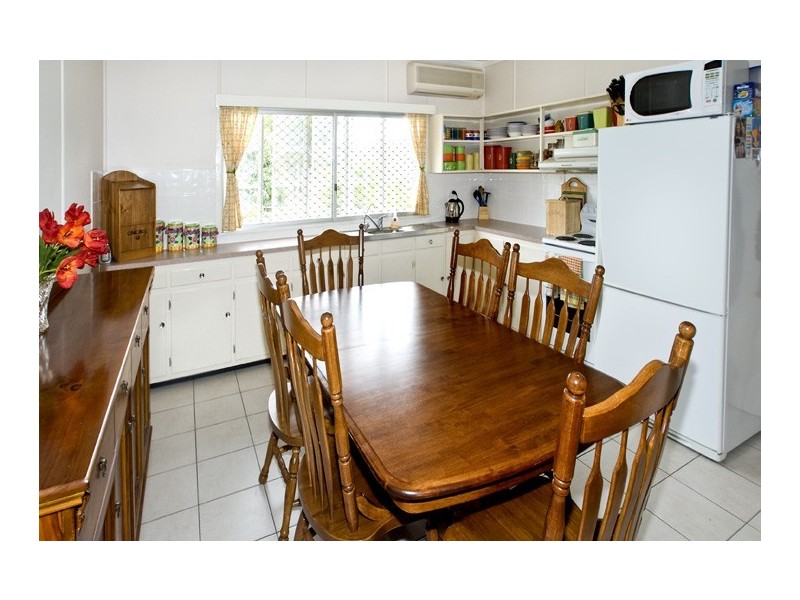 9 Conley Street, Clontarf QLD 4019