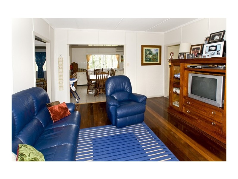 9 Conley Street, Clontarf QLD 4019