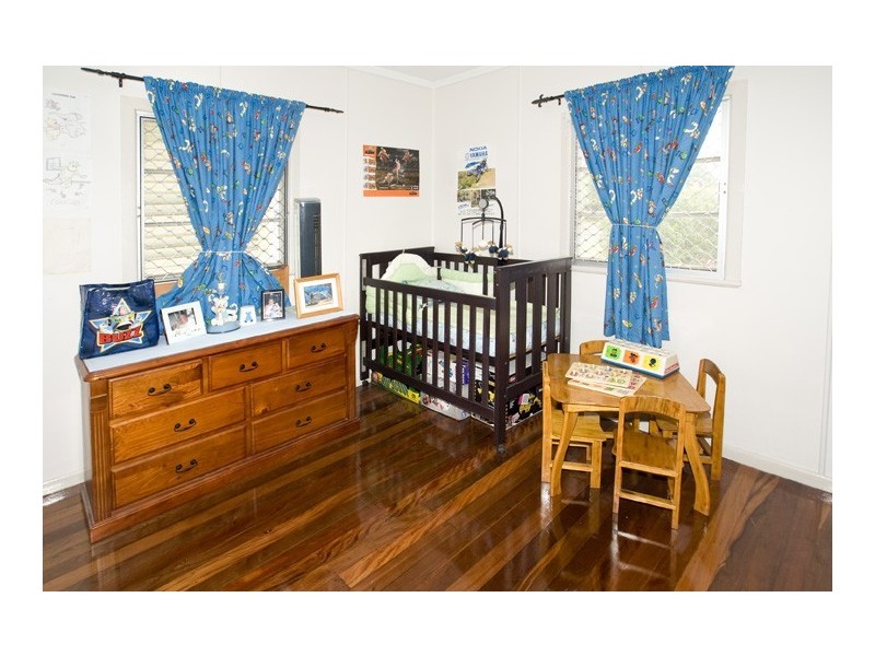 9 Conley Street, Clontarf QLD 4019