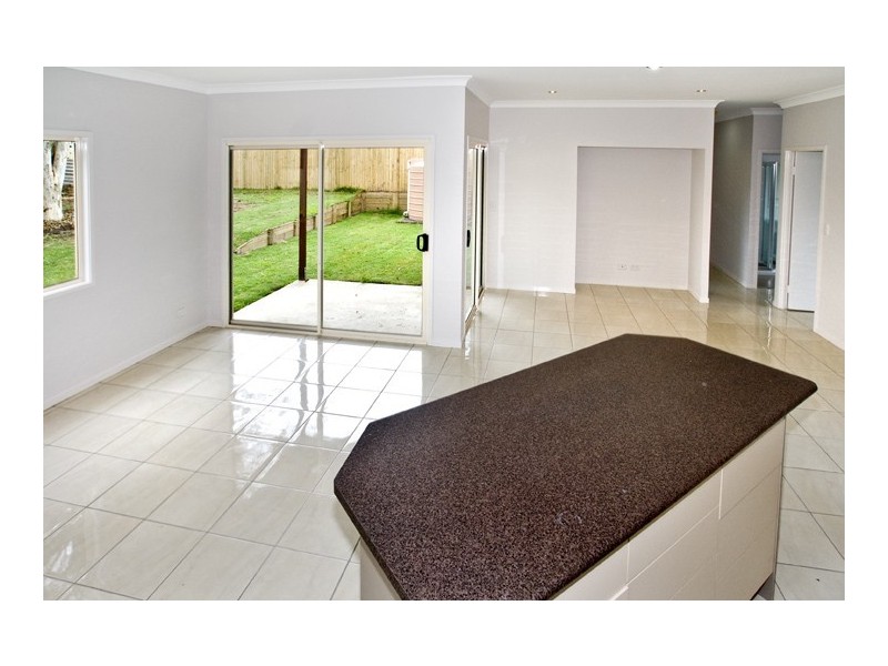 5 Welsby Street, Rothwell QLD 4022