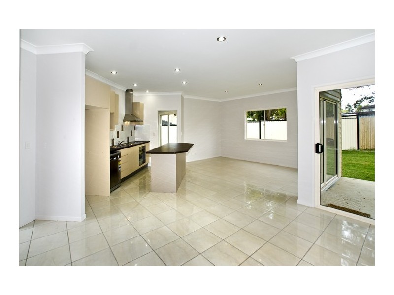 5 Welsby Street, Rothwell QLD 4022