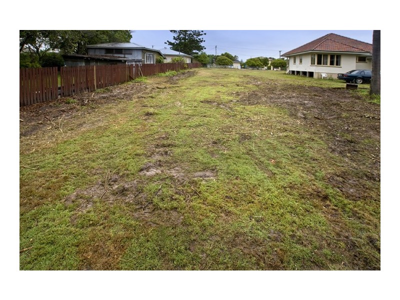 52 Sorrento Street, Margate QLD 4019