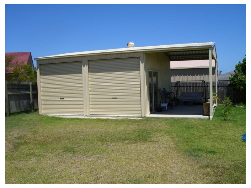 8 Cairns Crescent, Deception Bay QLD 4508