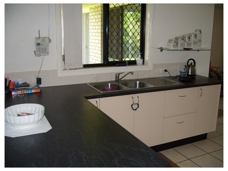 8 Cairns Crescent, Deception Bay QLD 4508